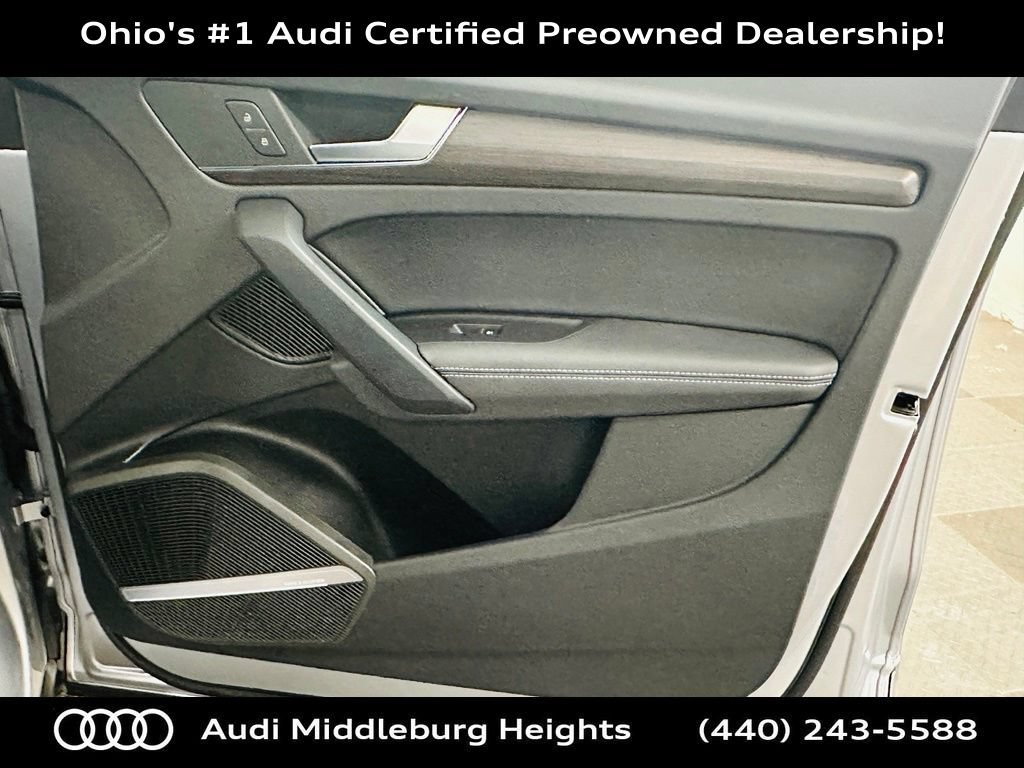 Certified 2025 Audi Q5 e Premium Plus w/ Premium Plus Package AWD/4WD image 29