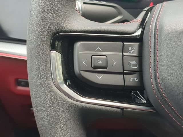 Used 2024 Jeep Wagoneer Launch Edition AWD/4WD image 32