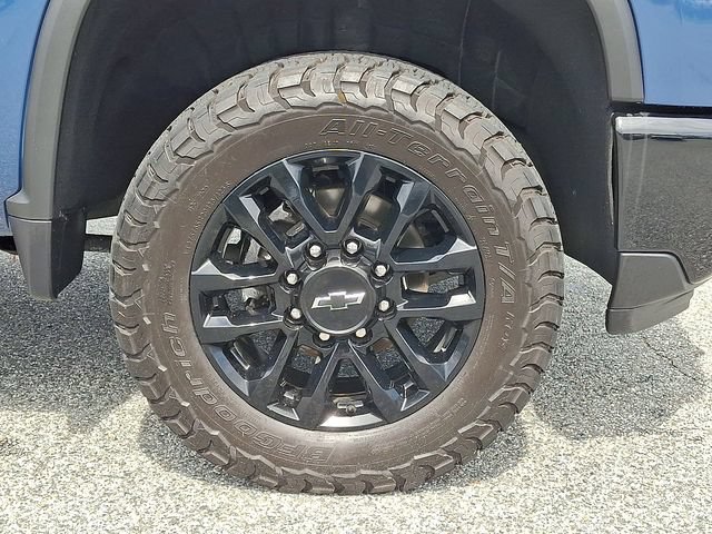 Used 2025 Chevrolet Silverado 2500 LT w/ Trail Boss Package AWD/4WD image 8