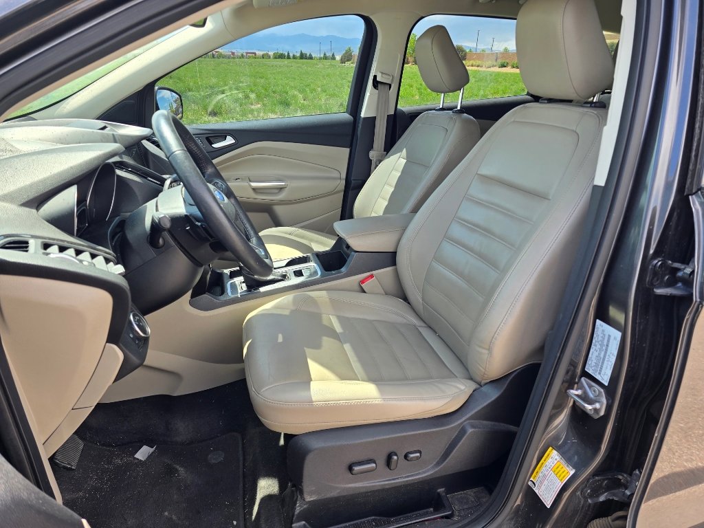 Used 2018 Ford Escape Titanium AWD/4WD image 13