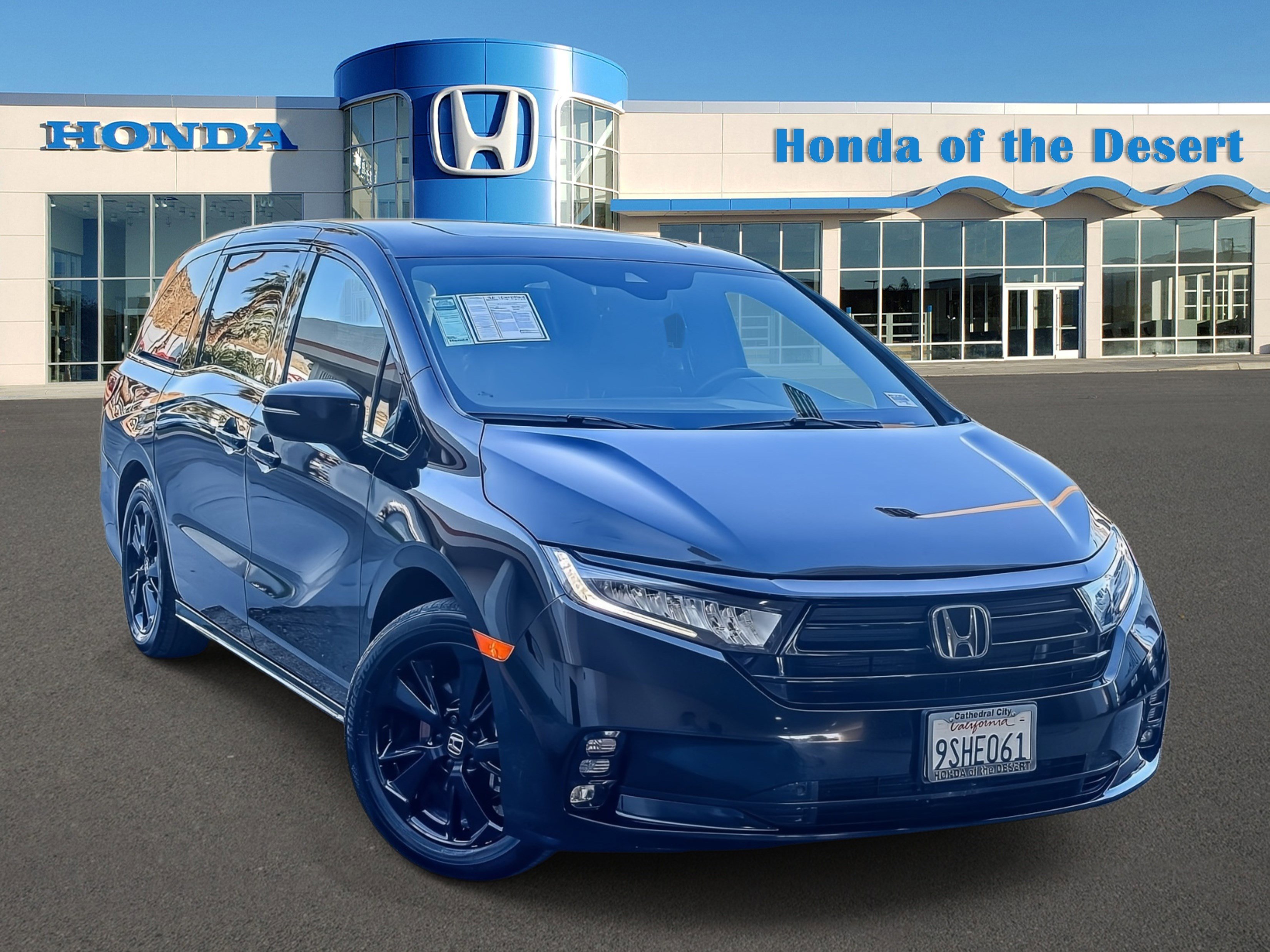 Certified 2024 Honda Odyssey Sport image 1