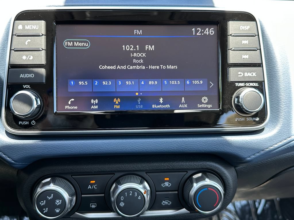 Used 2025 Nissan Versa SV FWD image 27