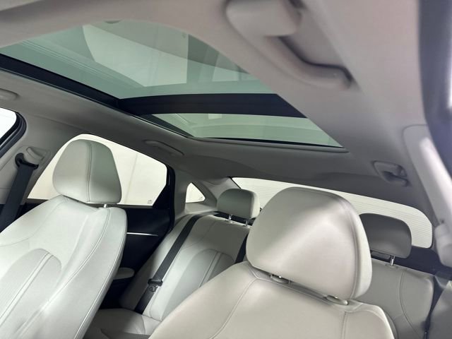 Used 2024 Hyundai Sonata SEL w/ Convenience Package image 12