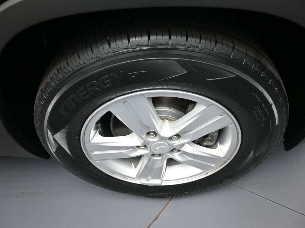 Used 2019 Chevrolet Trax LS image 13