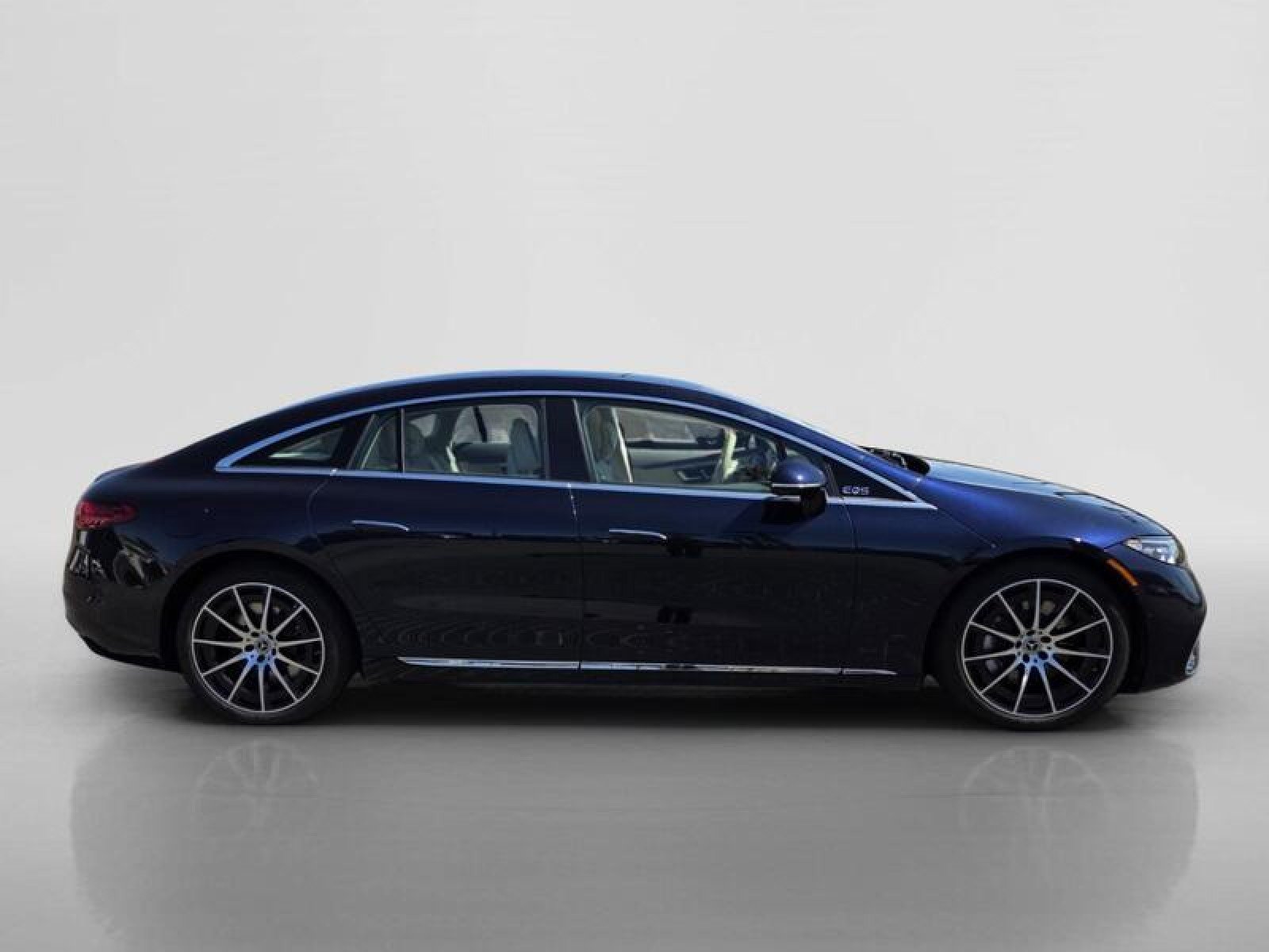 New 2026 Mercedes-Benz EQS 450+ 4MATIC Sedan image 6