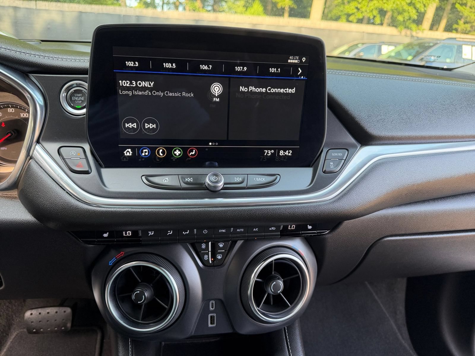 Used 2025 Chevrolet Blazer LT FWD image 16
