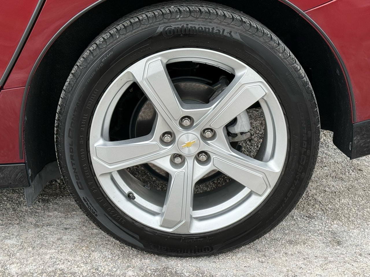 Used 2017 Chevrolet Volt LT w/ Comfort Package FWD image 28