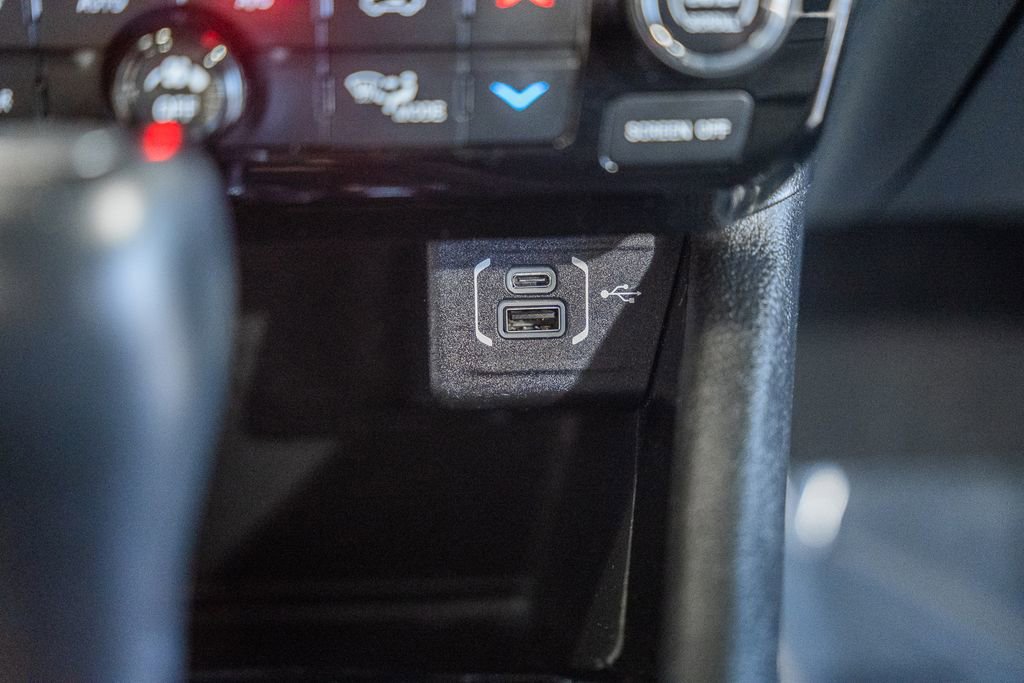 Used 2022 Jeep Compass Limited image 31