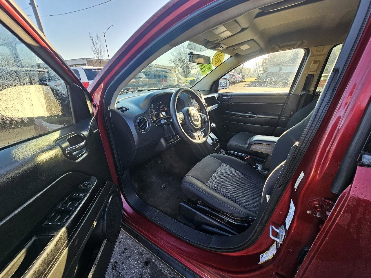 Used 2014 Jeep Compass Sport w/ Power Value Group image 18