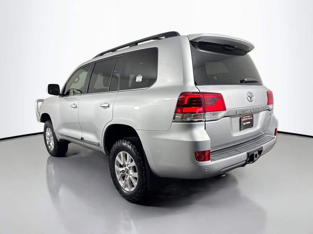 Used 2016 Toyota Land Cruiser AWD/4WD image 7