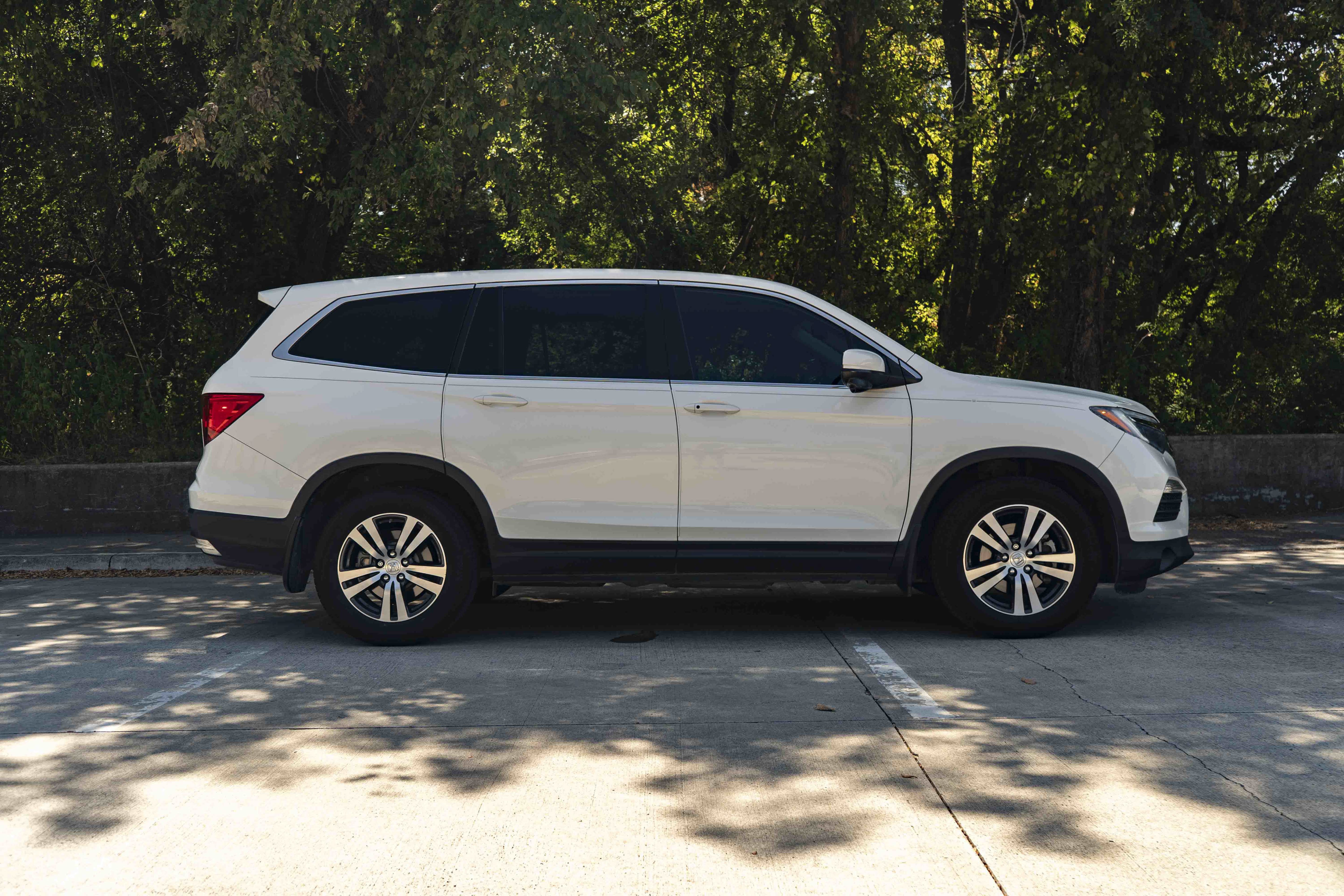 Certified 2017 Honda Pilot EX-L image 10