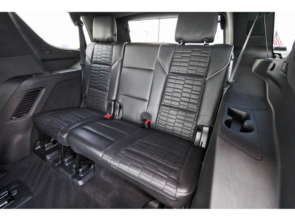 Used 2023 Cadillac Escalade Sport Platinum RWD image 13
