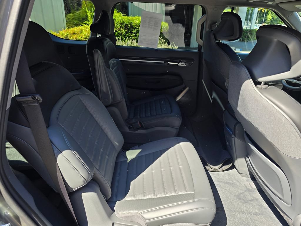 Certified 2024 Kia EV9 Land AWD/4WD image 12