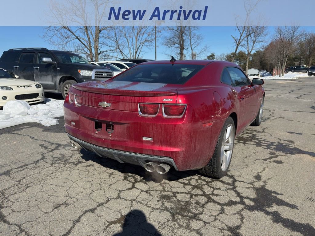 Used 2013 Chevrolet Camaro SS image 3