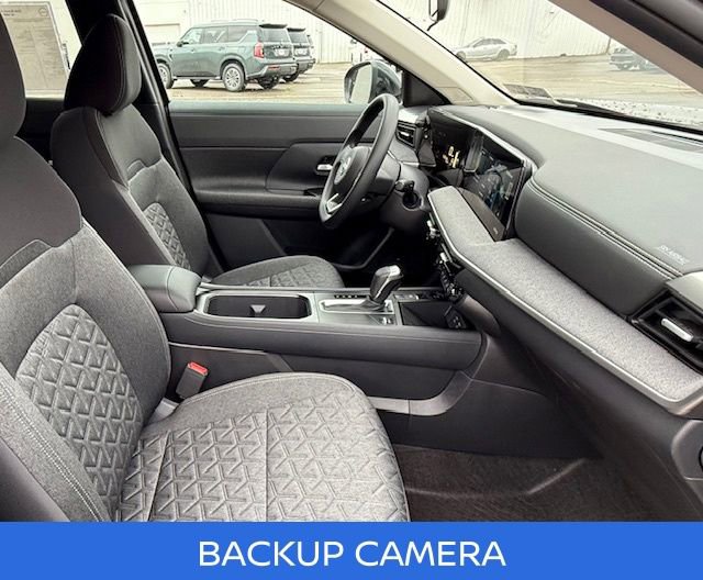 Used 2026 Nissan Kicks SV image 18