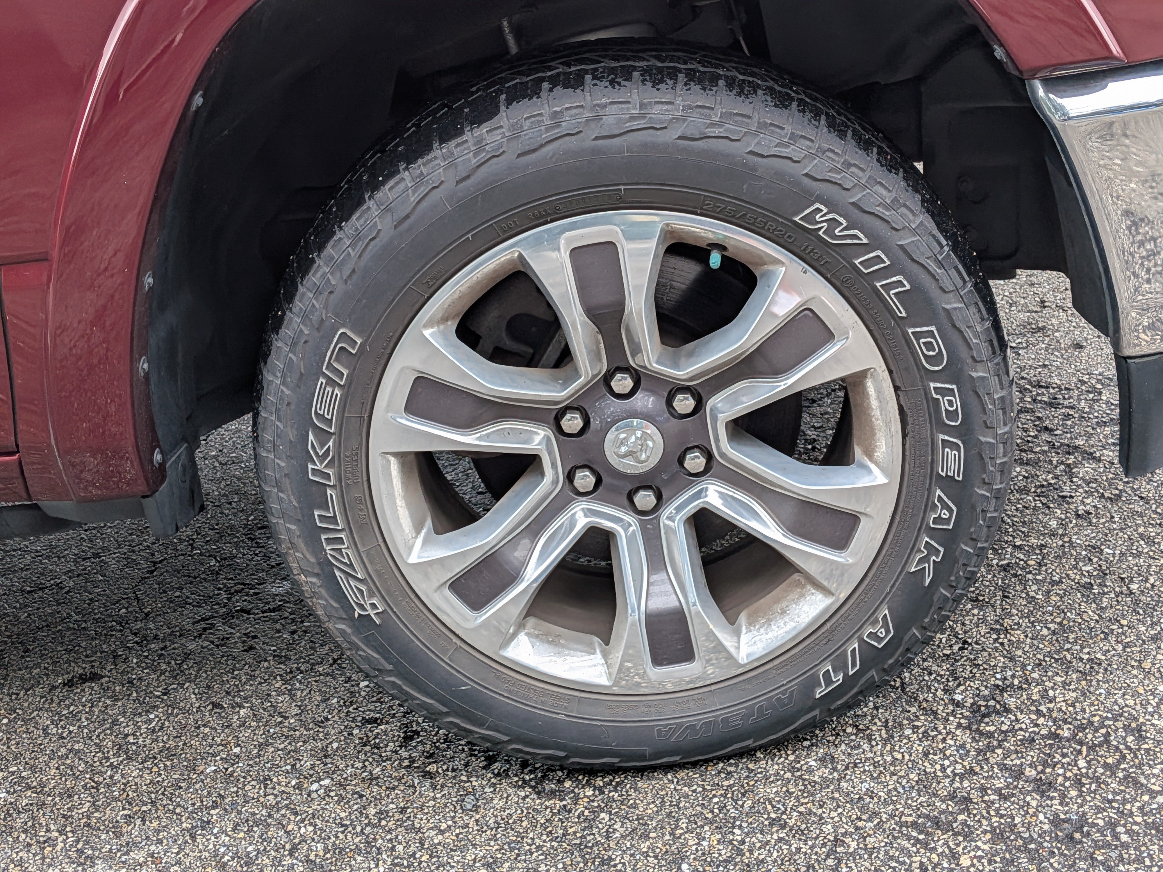 Used 2019 RAM 1500 Limited AWD/4WD image 11