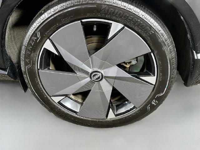 Used 2024 Nissan Ariya AWD image 32