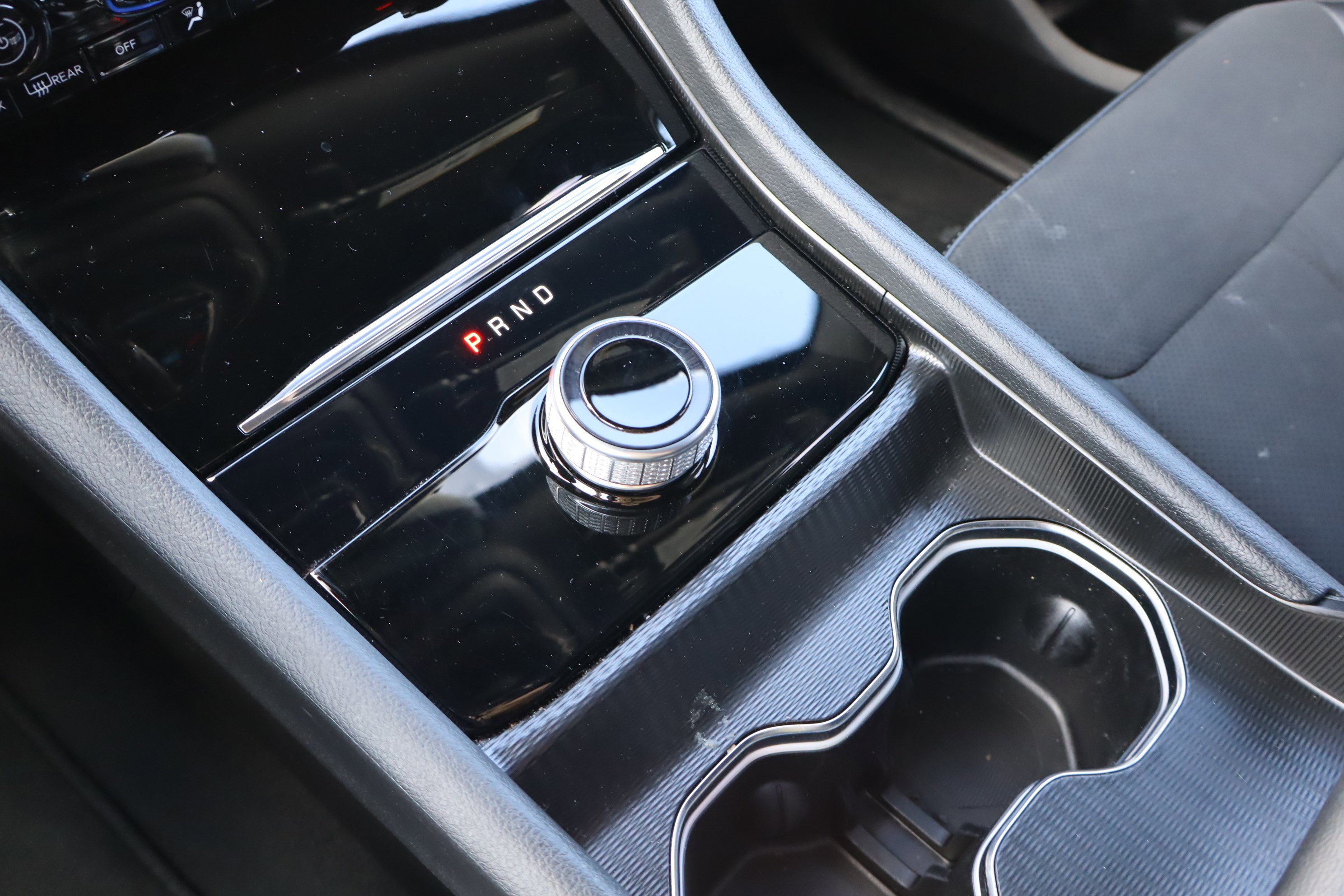 Used 2024 Jeep Grand Cherokee L Altitude image 29