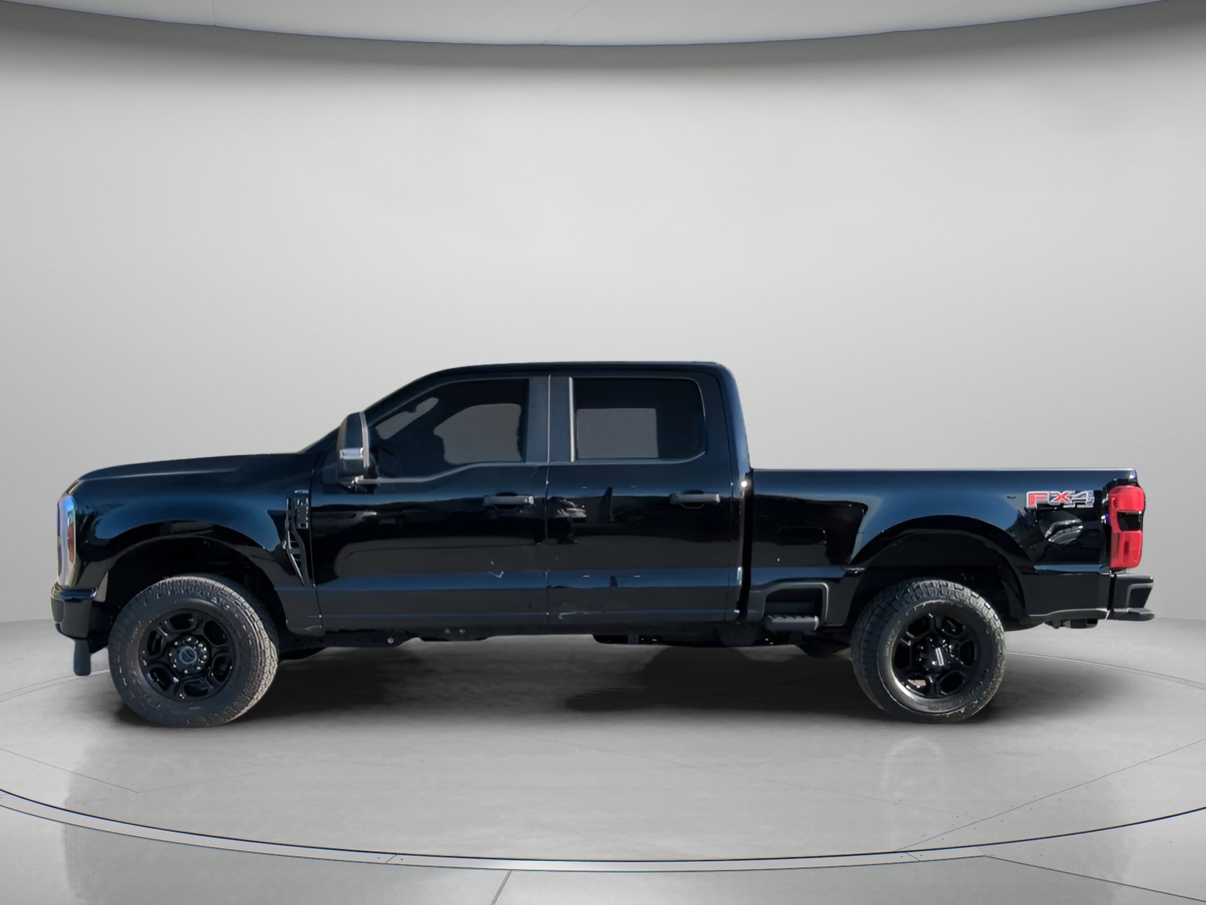 Certified 2024 Ford F250 XL w/ STX Appearance Package image 17