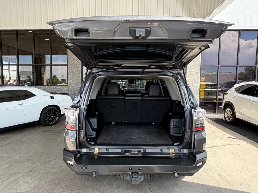 Used 2016 Toyota 4Runner Trail Premium AWD/4WD image 27