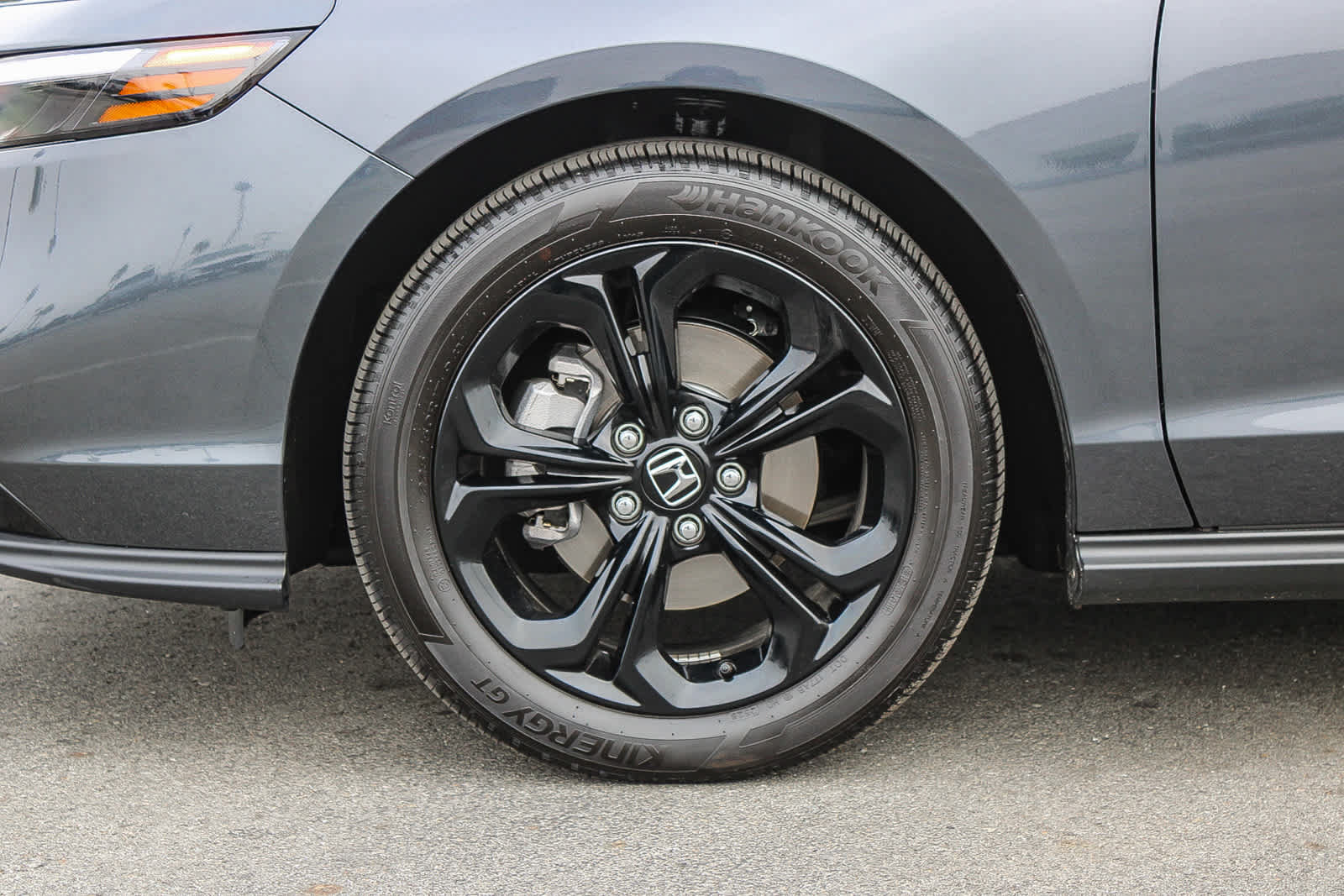 Certified 2025 Honda Accord SE image 11
