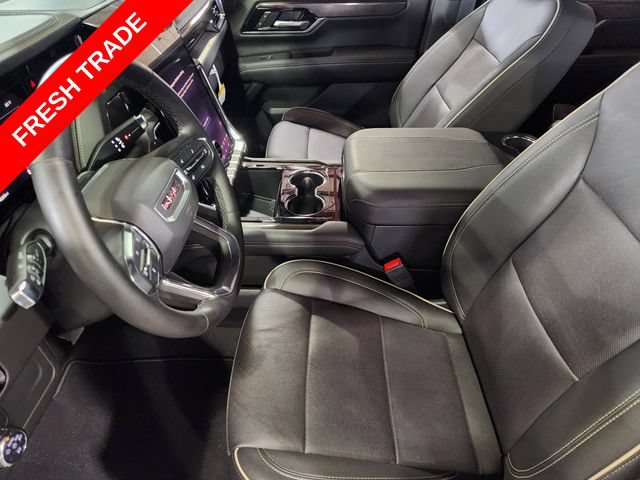 Used 2025 GMC Yukon XL Elevation w/ Technology Package RWD image 12