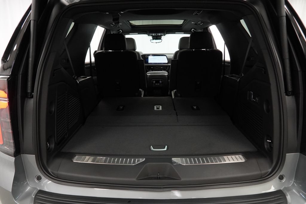 New 2026 Chevrolet Tahoe High Country AWD/4WD image 29
