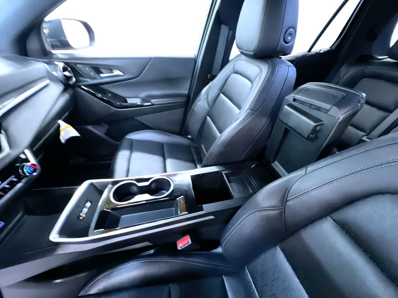 Used 2025 Chevrolet Equinox LT w/ Convenience Package II FWD image 29