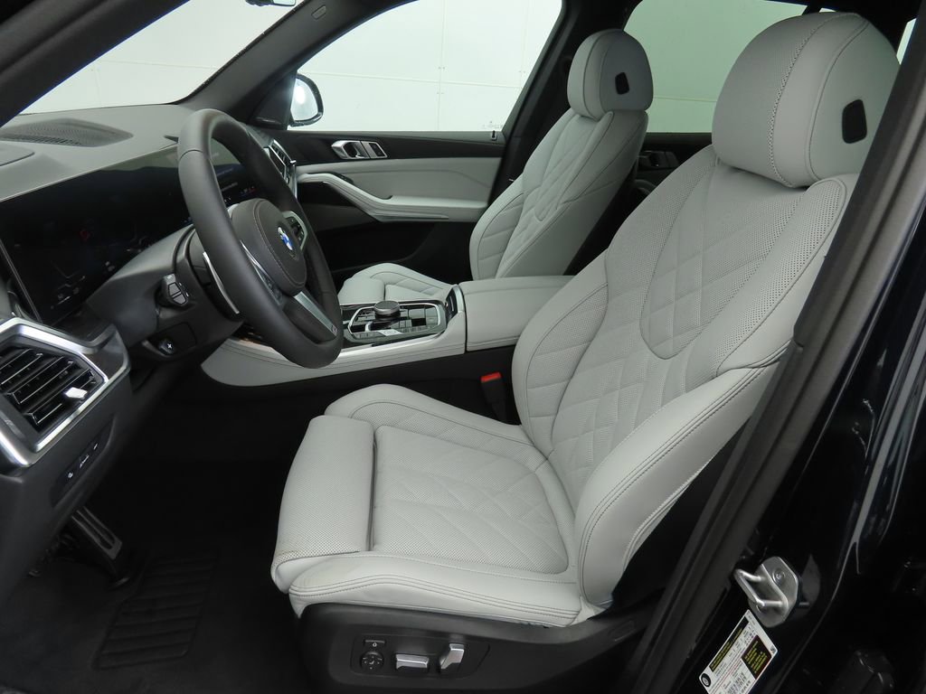 New 2026 BMW X5 sDrive40i w/ M Sport Package image 19