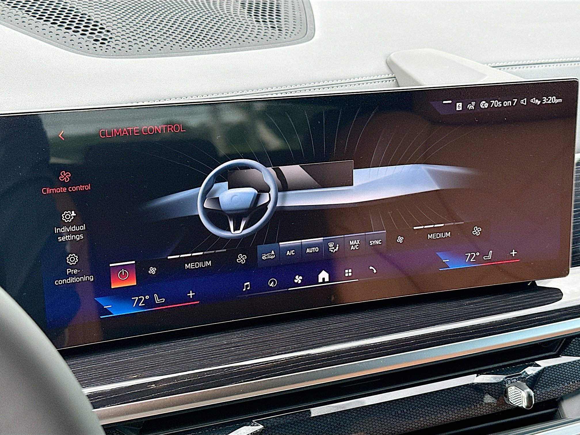 New 2026 BMW X6 xDrive40i w/ Premium Package image 13