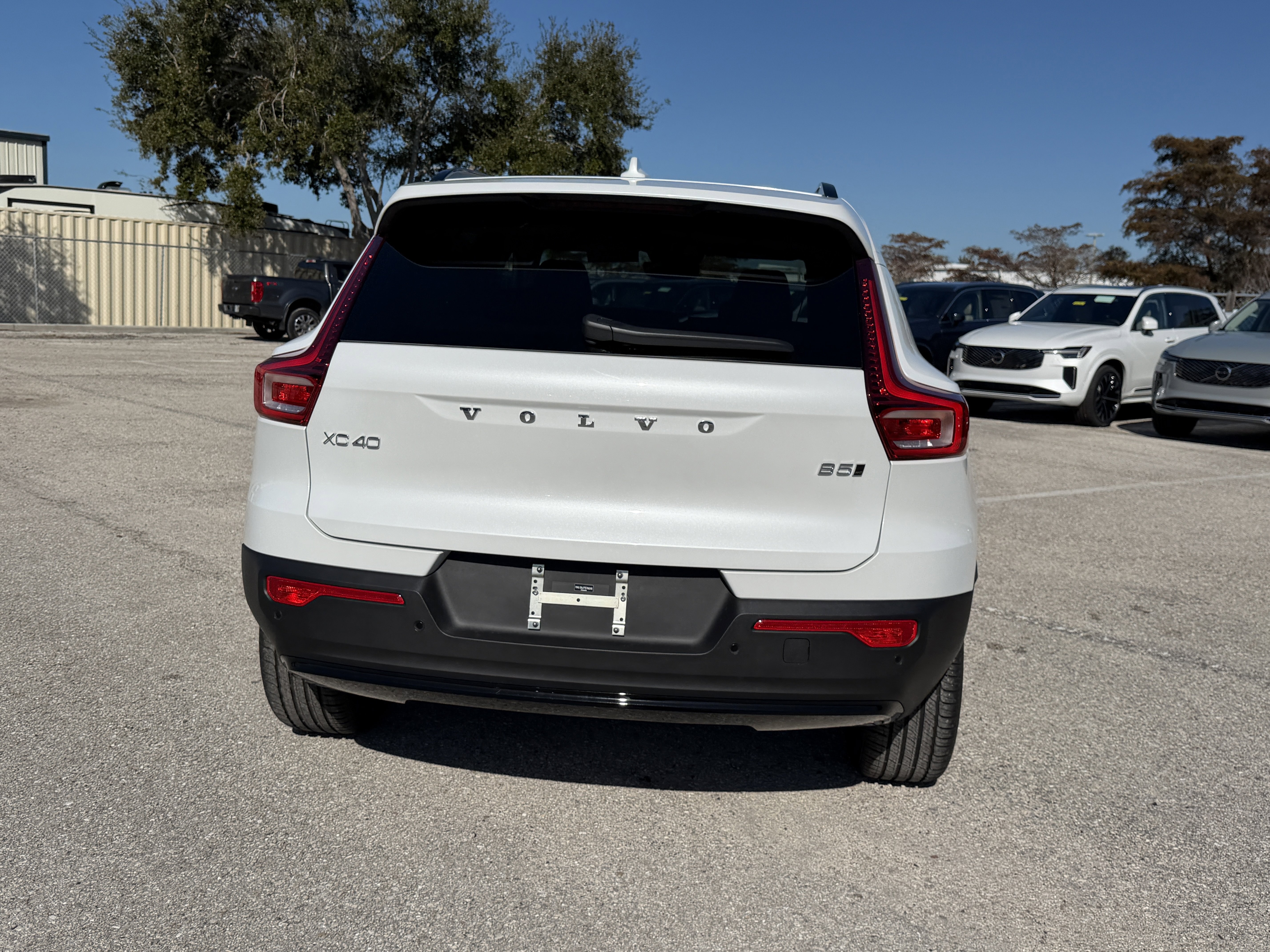 New 2026 Volvo XC40 B5 Core w/ Protection Package image 4