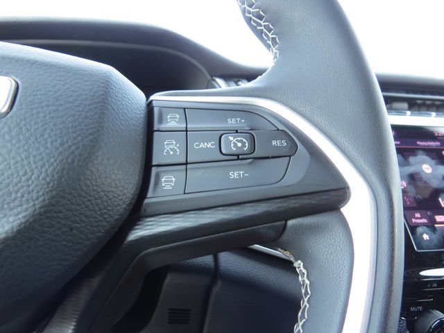 Certified 2024 Jeep Grand Cherokee Laredo X w/ Luxury Tech Group I RWD image 19