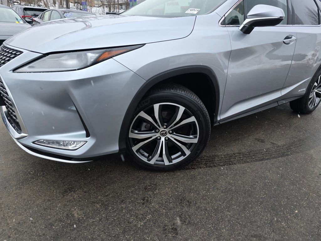 Used 2022 Lexus RX 450hL AWD w/ Premium Package image 2