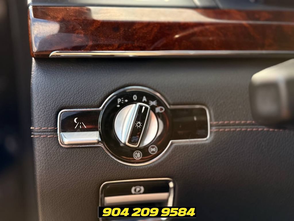 Used 2013 Mercedes-Benz S 63 AMG image 16