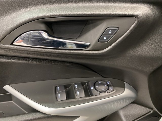 Used 2024 Chevrolet Trax RS w/ Driver Confidence Package image 28