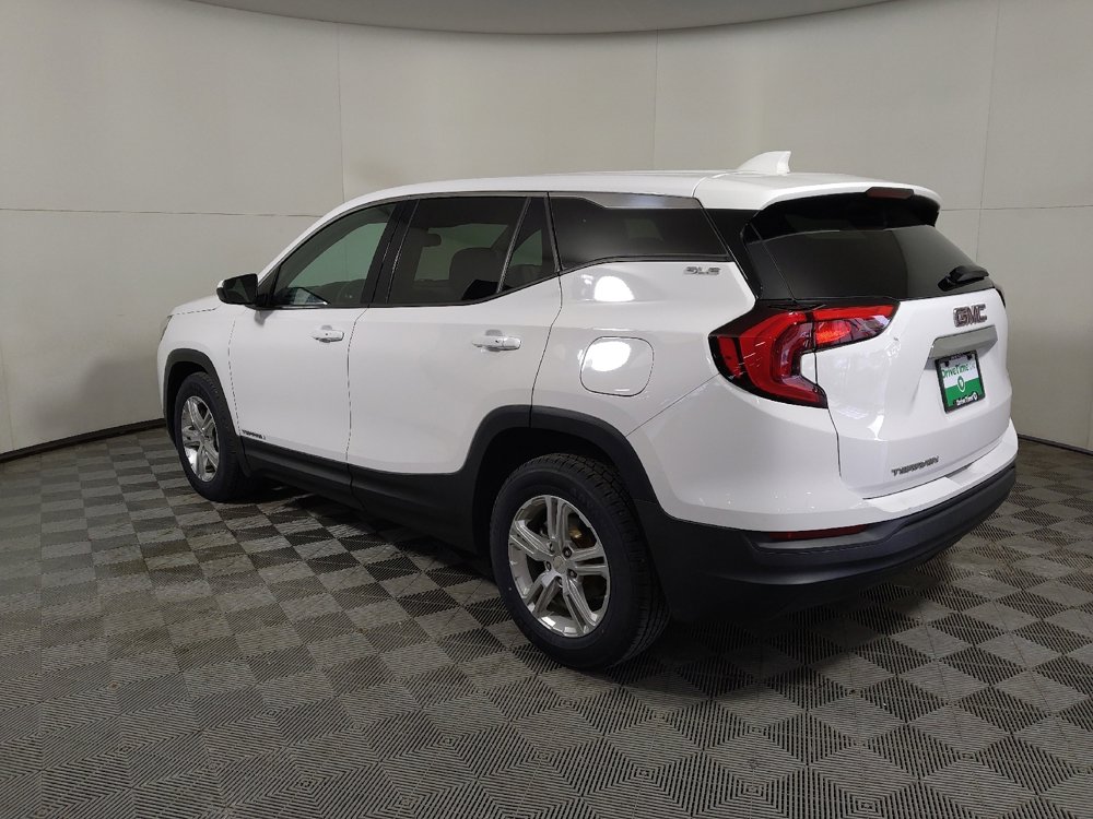 Used 2020 GMC Terrain SLE w/ LPO, Floor Liner Package FWD image 3