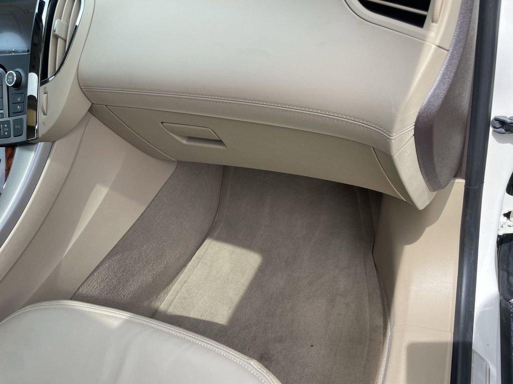 Used 2013 Buick LaCrosse Touring FWD image 35