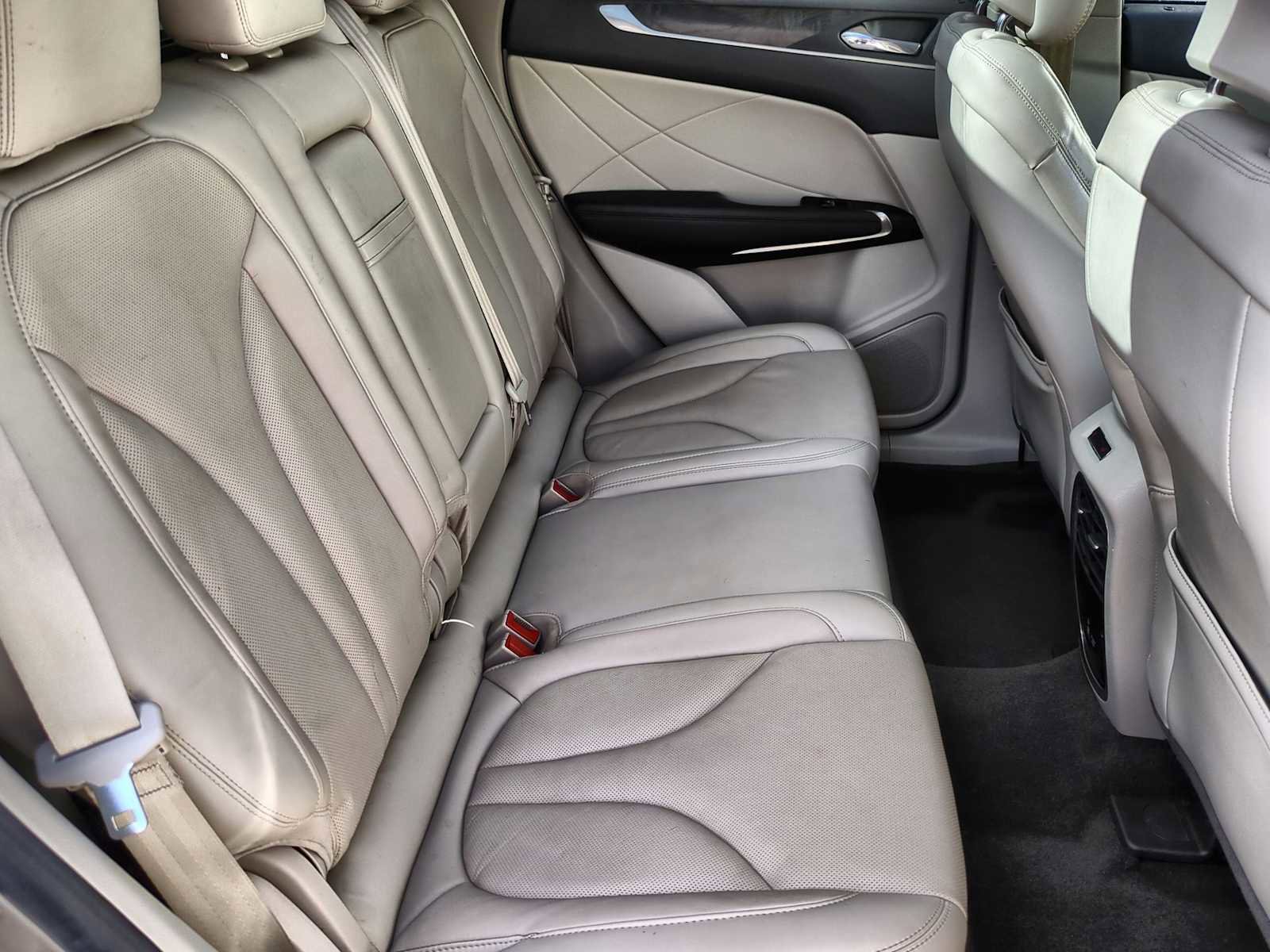 Used 2019 Lincoln MKC Reserve w/ MKC Climate Package image 21