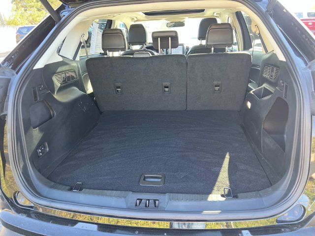 Certified 2024 Ford Edge SEL w/ Convenience Package AWD/4WD image 12