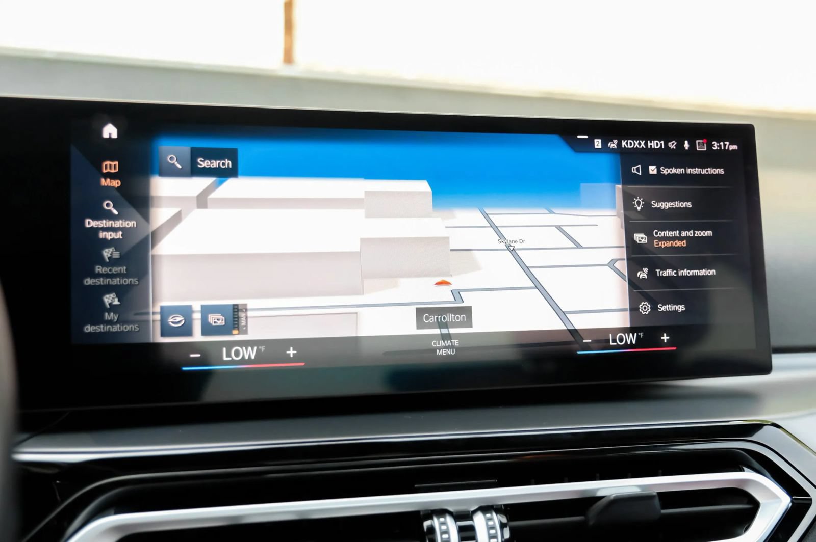 Used 2024 BMW 230i Coupe w/ Convenience Package RWD image 23