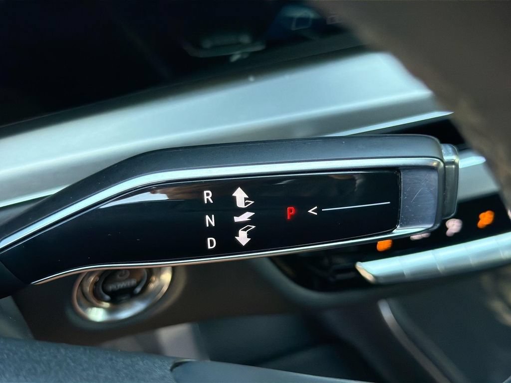 Certified 2024 Cadillac Lyriq Sport RWD image 13