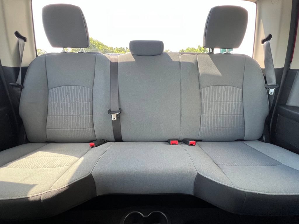 Used 2022 RAM 1500 Classic SLT AWD/4WD image 13