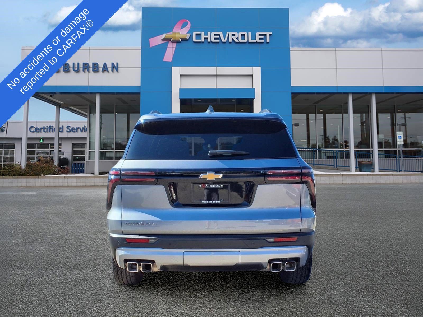 Used 2026 Chevrolet Traverse LT FWD image 5