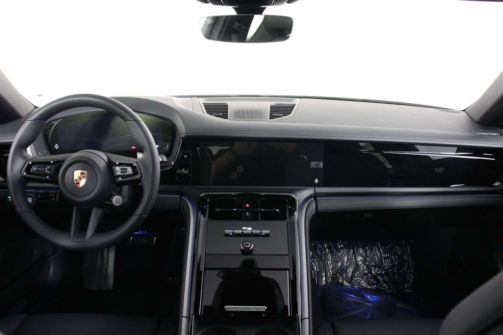 New 2026 Porsche Panamera RWD image 11