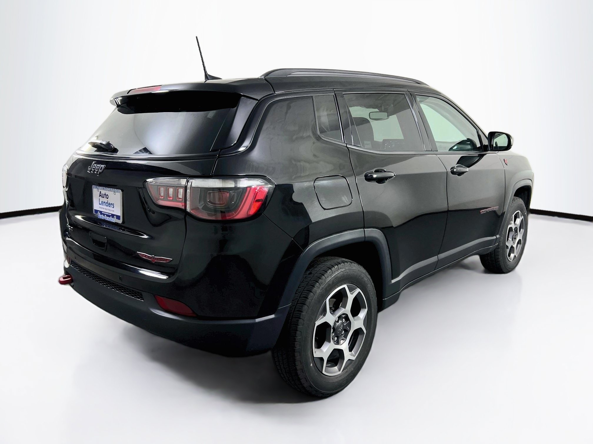 Used 2022 Jeep Compass Trailhawk w/ Sun and Sound Group AWD/4WD image 5
