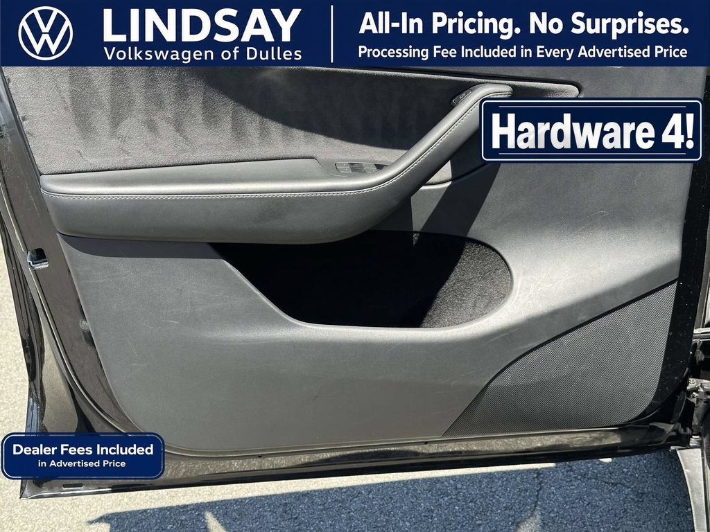 Used 2024 Tesla Model Y Long Range AWD/4WD image 4