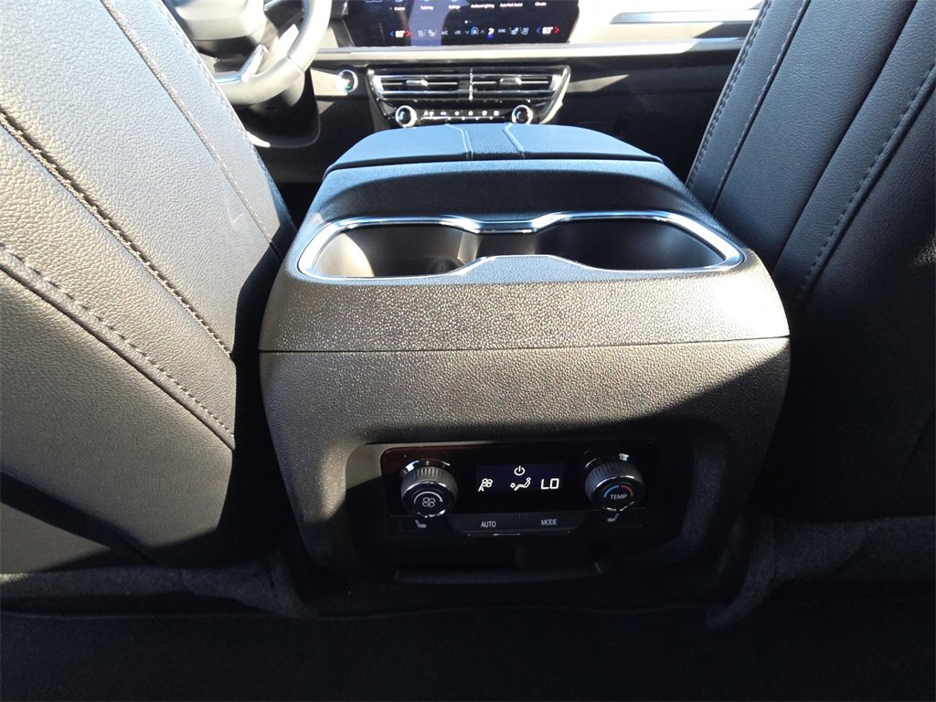 New 2026 Chevrolet Traverse High Country image 30