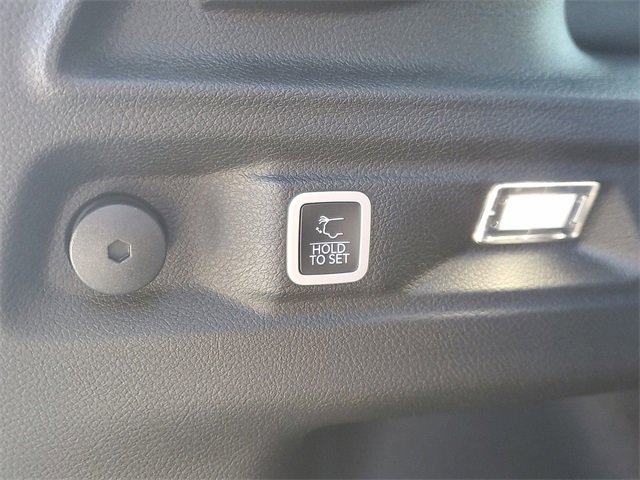 New 2025 Jeep Grand Cherokee L Limited image 7