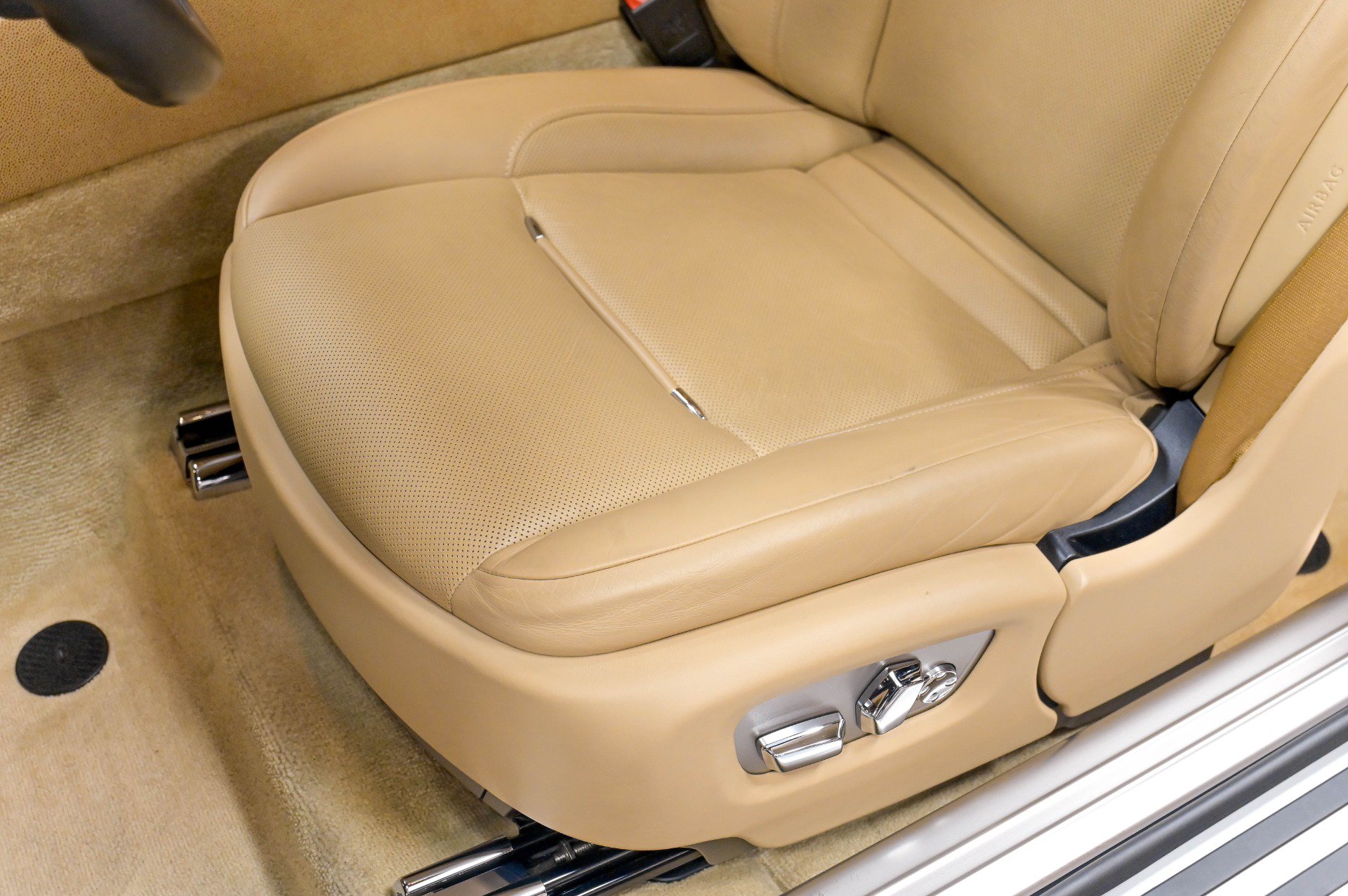 Used 2014 Rolls-Royce Wraith RWD image 10