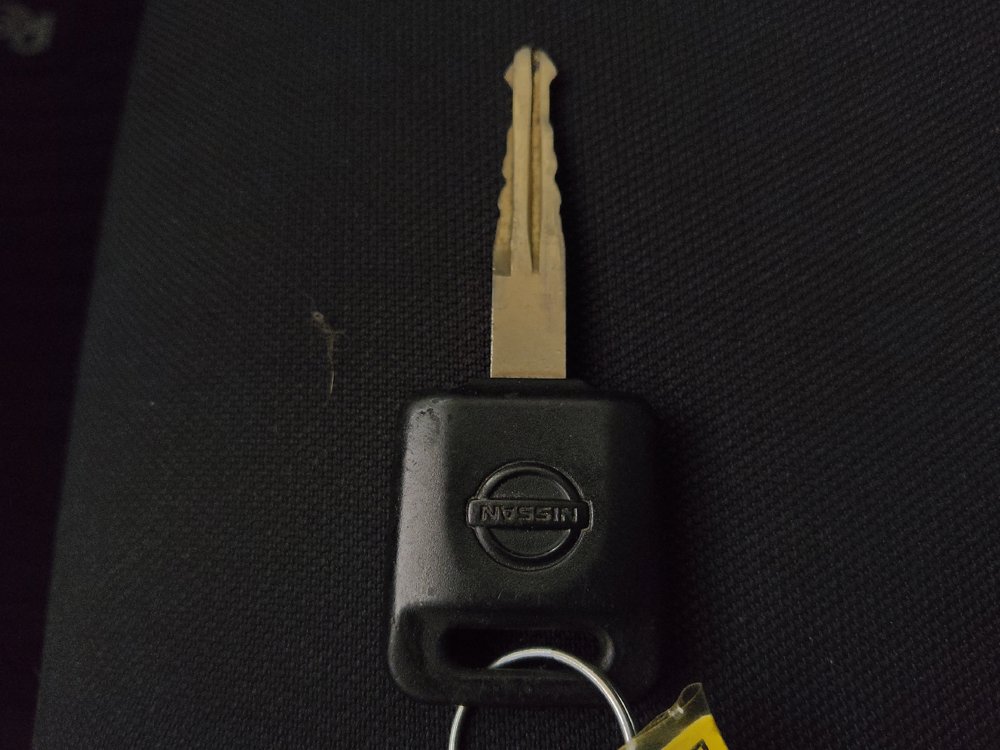 Used 2023 Nissan Versa S w/ S Plus Package FWD image 32